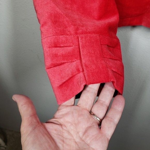 Apostrophe Red Velvet Fully Lined One Button Front Blazer Size 6 - Picture 4 of 10